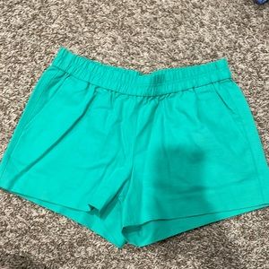 J crew women’s green shorts size 6 elastic band